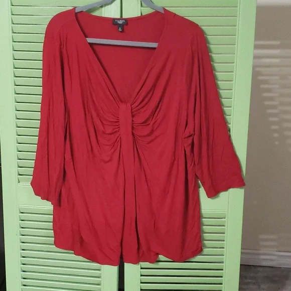 Top - Picture 1 of 1